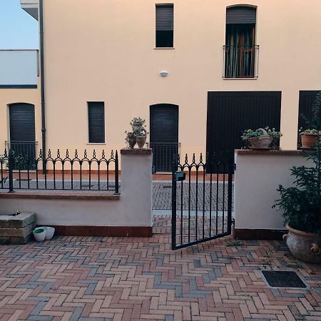 Appartamento Isabella Massa Lombarda 外观 照片