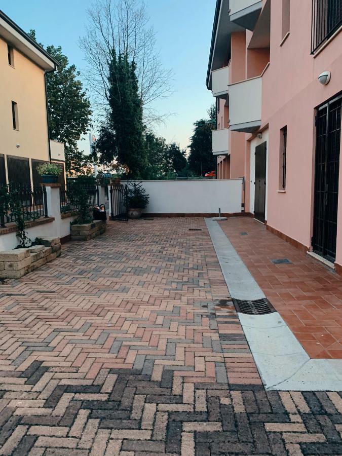 Appartamento Isabella Massa Lombarda 外观 照片